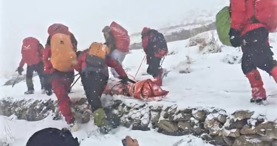 نجات بانوی کوهنورد گرفتار در ارتفاعات تهران
