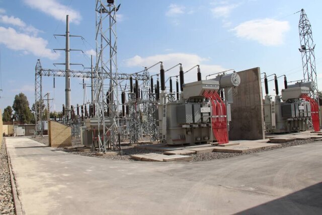 ۳ پروژه برق رسانی در استان کرمان به مناسبت دهه فجر افتتاح شد