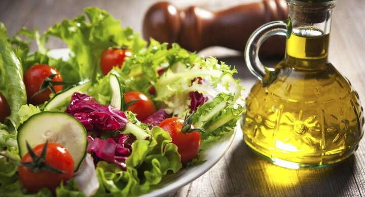 تغذیه صحیح و استاندارد نقش مهمی در سلامت و پیشگیری از مسمومیت‌های غذایی دارد