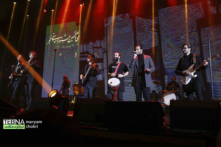 اجرای گروه ماکان در جشنواره موسیقی فجر