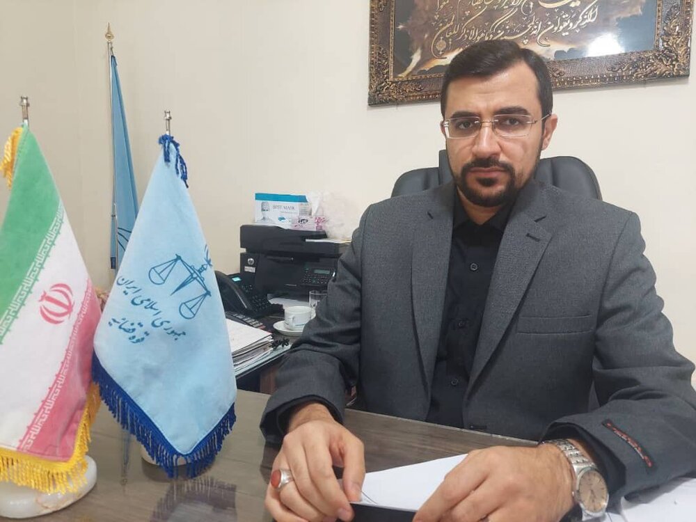 بی احتیاطی جان آیدای ۸ ساله بردسکنی را در آستانه سال نو گرفت
بی احتیاطی جان آیدای ۸ ساله بردسکنی را در آستانه سال نو گرفت