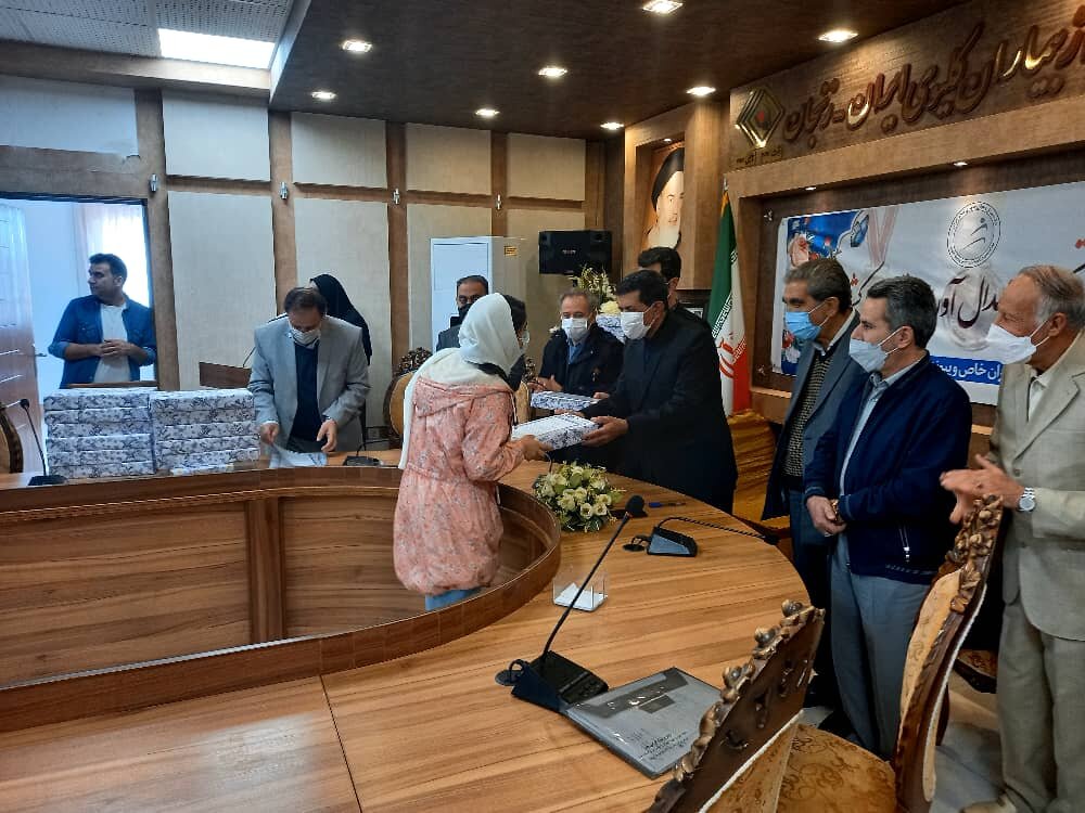 تجلیل از قهرمانان هیات ورزش بیماران خاص و پیوند اعضای استان زنجان برگزار شد