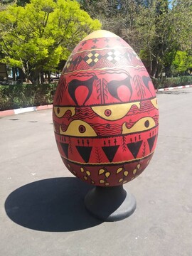 جشنواره تخم مرغ های رنگی در سیرجان