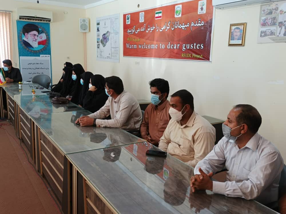 دیدار فرماندار ریگان با دهیاران بخش گنبکی