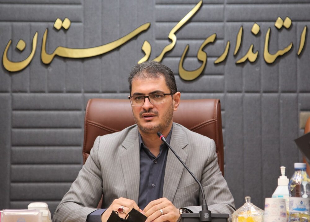 تاسیس شرکت هواپیمایی راە حل رفع مشکلات پروازی فرودگاە سنندج است