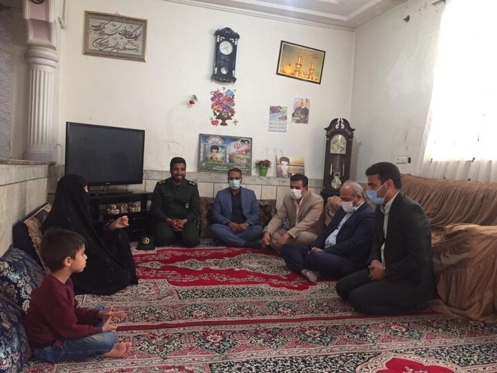 دیدار فرماندار خواف با خانواده‌های معزز شهدا و ایثارگران شهر سلامی