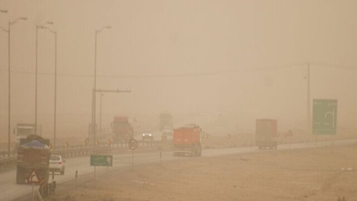 غیر مجاز شدن شاخص آلودگی هوا در شهرستان انار