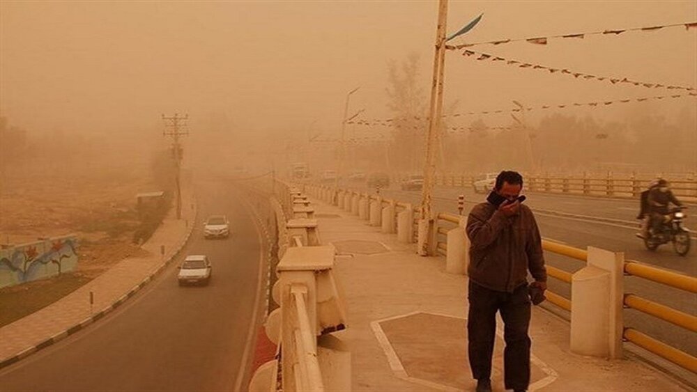 توصیه های بهداشتی مرکز مدیریت حوادث و فوریتهای پزشکی کرمان در هنگام وقوع گرد و غبار