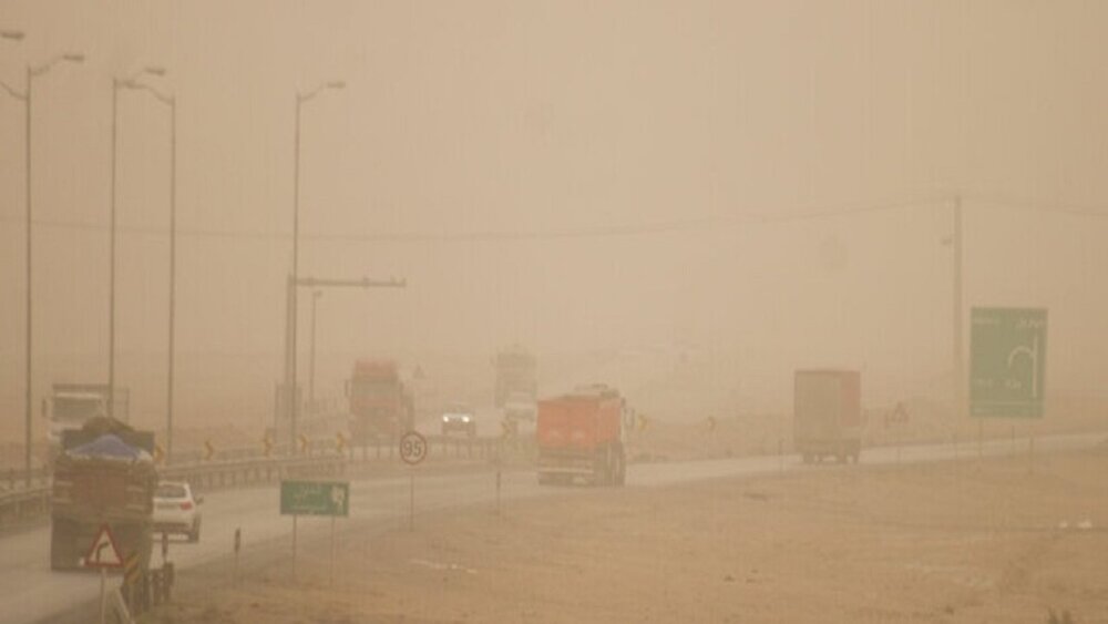 غیر مجاز شدن شاخص آلودگی هوا در شهرستان انار