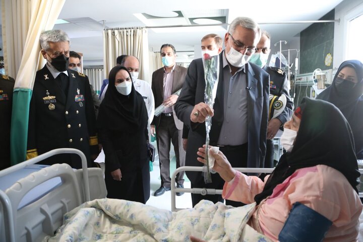 بازدید وزیر بهداشت از بیمارستان امام رضا(ع) ارتش