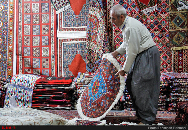 صدور دو هزار و ۸۹۰ مجوز صنایع‌دستی در کردستان