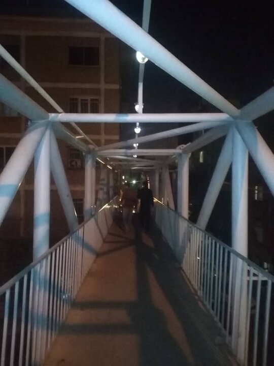 تامین روشنایی پل های عابر پیاده منطقه ۱۷ کلید خورد