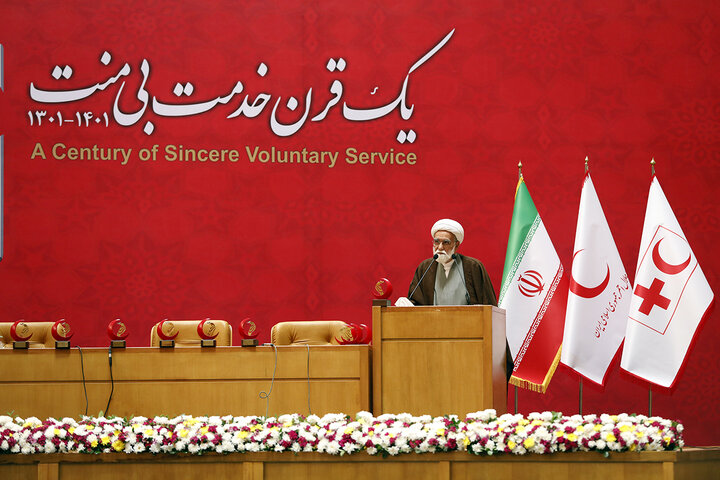 هلال احمر ایران در کنار مردم مظلوم جهان