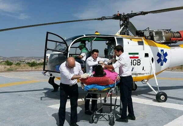 تقدیر مدیرکل فرودگاه های استان فارس از تلاش اورژانس در نجات مصدومان سقوط هواپیمای آموزشی
