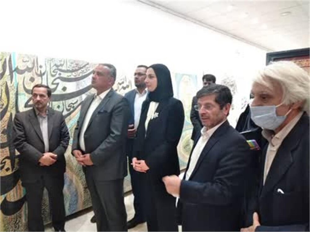 بازدید وزیر فرهنگ کشور لبنان از بزرگترین گنجینه خوشنویسی فردی جهان در استان کرمان
