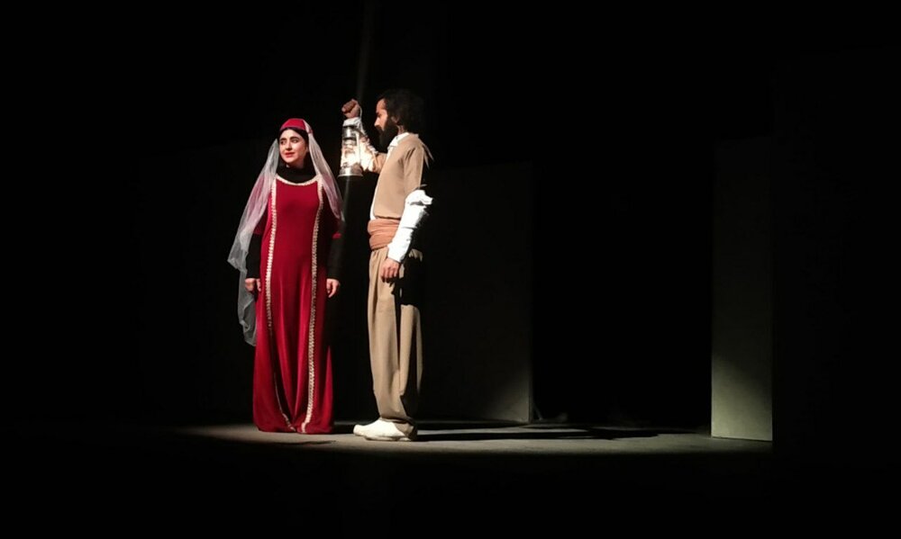 هفدهمین جشنواره تئاتر کُردی سقز با "سیاساڵ" به ایستگاه پایانی رسید