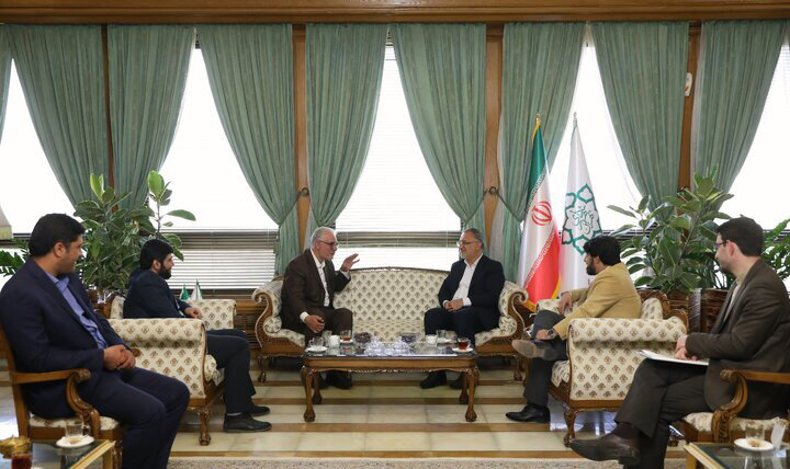 زاکانی با سفیر ایران در قطر دیدار کرد