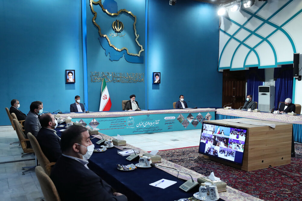 مناطق آزاد و ویژه اقتصادی در گسترش ارتباطات با همسایگان نقش موثری دارند