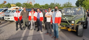 شرکت اعضاء جمعیت هلال احمر سیرجان در همایش هیئت موتور سواری و اتومبیلرانی سیرجان