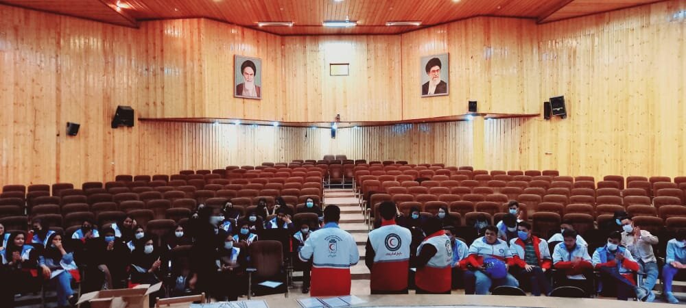 برگزاری جلسه هم اندیشی اعضاء فعال جوانان جمعیت هلال احمر سیرجان