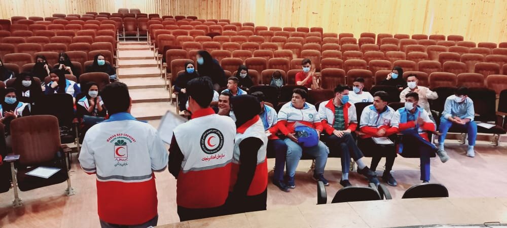برگزاری جلسه هم اندیشی اعضاء فعال جوانان جمعیت هلال احمر سیرجان