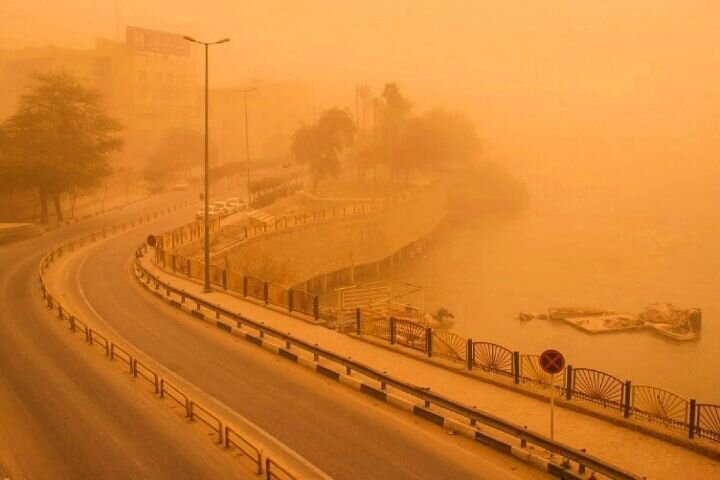 وقوع طوفان شن در زابل/ دمای هوای امروز تهران به ۴۱ درجه می‌رسد