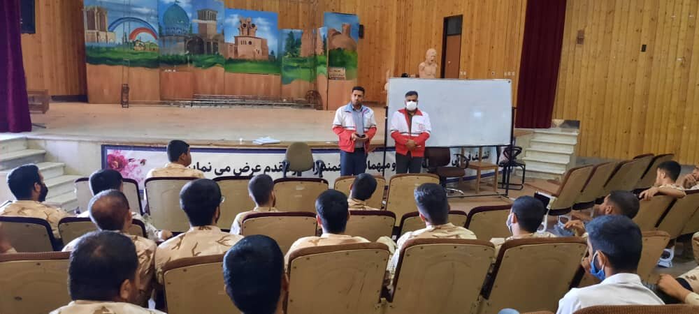 برگزاری دوره آموزشی امداد و کمک های اولیه نیروهای مسلح شهرستان سیرجان