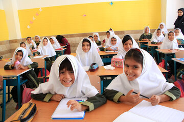  آغاز ثبت نام دانش آموزان پایه اول ابتدایی از هفته اول خرداد ماه ۱۴۰۱ در استان کردستان