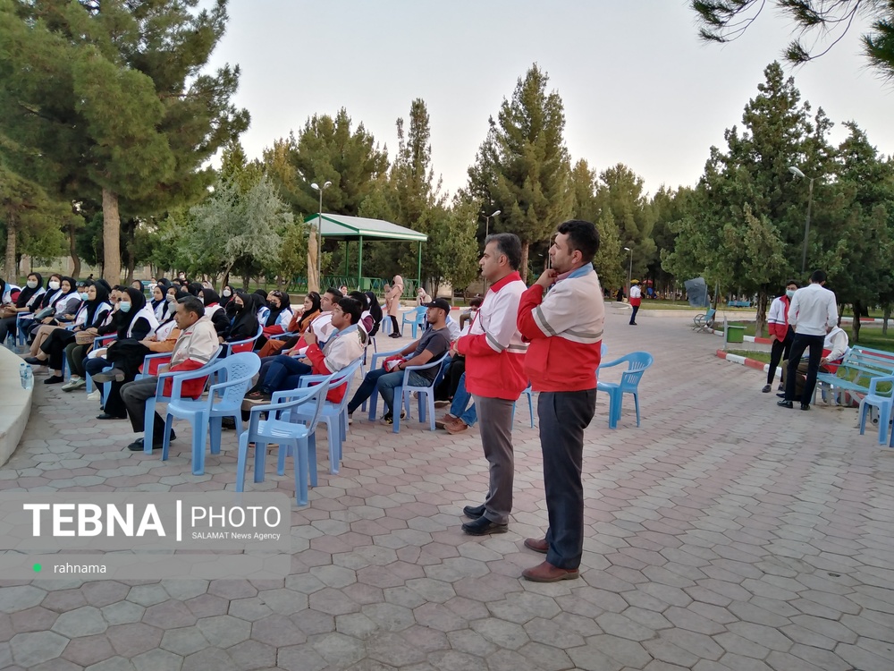 برگزاری دوره بازآموزی امداد و کمک های اولیه جمعیت هلال احمر سیرجان