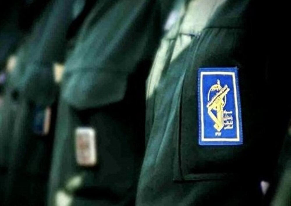 تسنیم: علی اسماعیل‌زاده، از نیروهای قدس سپاه از تراس منزلش به پایین سقوط کرده است
