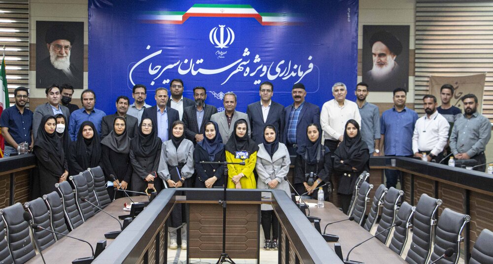 اصحاب رسانه، بازوی توانمند مردم و مسئولان هستند