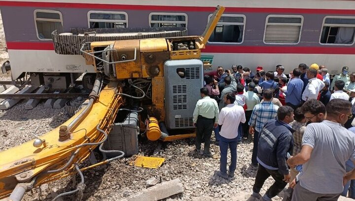 گزارش کمیسیون عمران از سانحه قطار مشهد-یزد/نقص جدی سیستمی در راه آهن از عوامل اصلی حادثه است