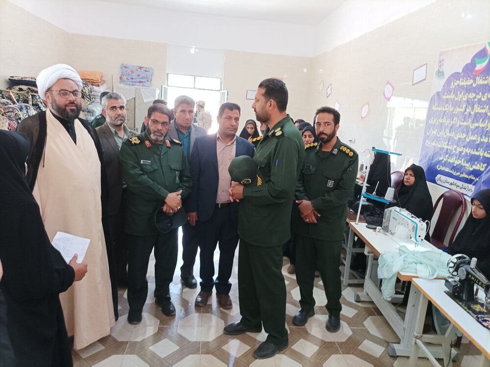 افتتاح و بهره برداری از ۴۴۷ طرح محرومیت زدایی سپاه در ریگان