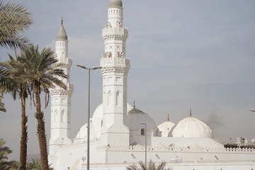 مسجد قبا اولین مسجد ساخته شده در جهان اسلام