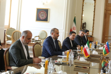 دیدار وزرای خارجه ایران و آذربایجان