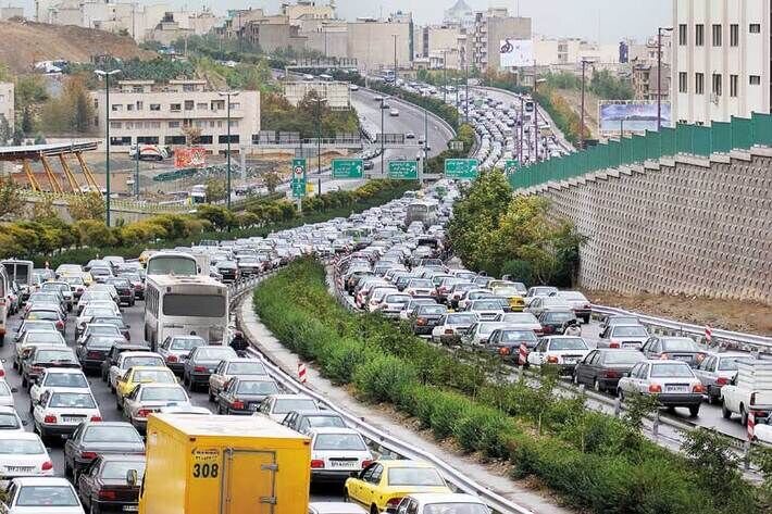 کاهش ۳۵درصدی تردد در روز تعطیلی تهران
