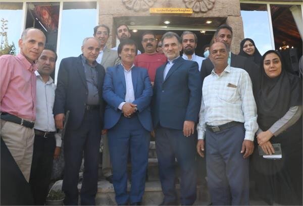 خبرنگاران مهم ترین نقش را در ایجاد همدلی و همزبانی دولت و ملت دارند