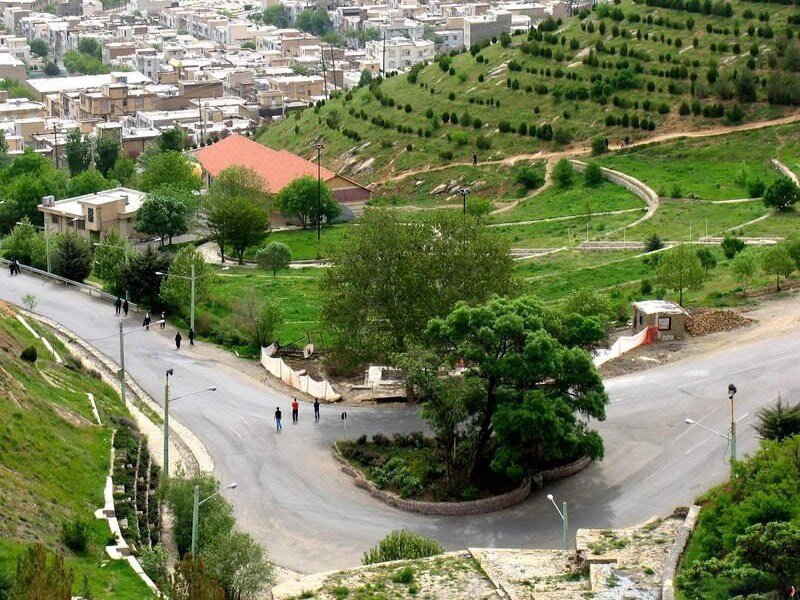 ۸ هکتار فضای سبز در دامنه کوه آبیدر سنندج احداث می‌شود.
