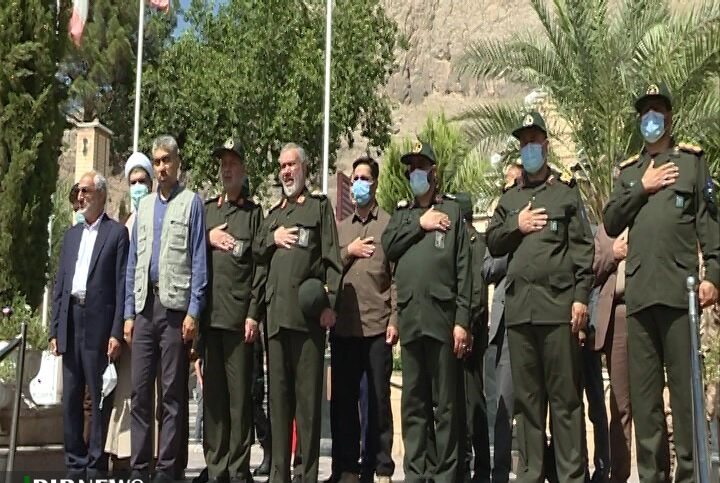 آئین تکریم و معارفه فرمانده سپاه ثارالله استان کرمان برگزار شد