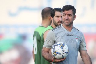 واکنش فدراسیون فوتبال به درخواست بازگشت کریم باقری به تیم ملی