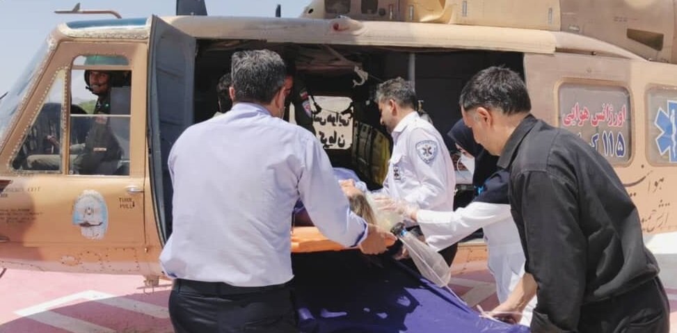 واژگونی مرگبار خودرو وانت در محور راور، ۲ کشته و ۴ مصدوم بر جای گذاشت