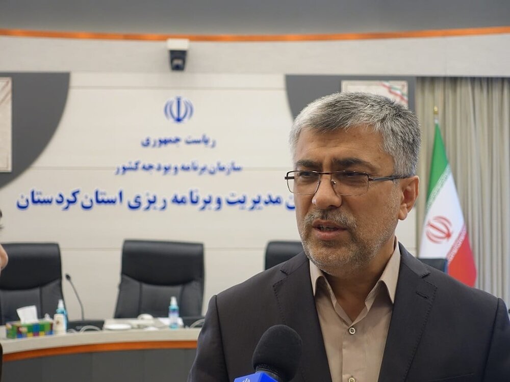  ضرورت انتقال حساب شرکتهای تولیدی و معدنی به استان / ضرورت شناسایی فرارهای مالیاتی در استان
