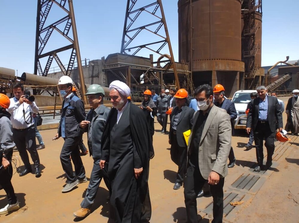 جلوگیری از بیکاری ۲۱ هزار نیروی متخصص و کارگر در استان کرمان