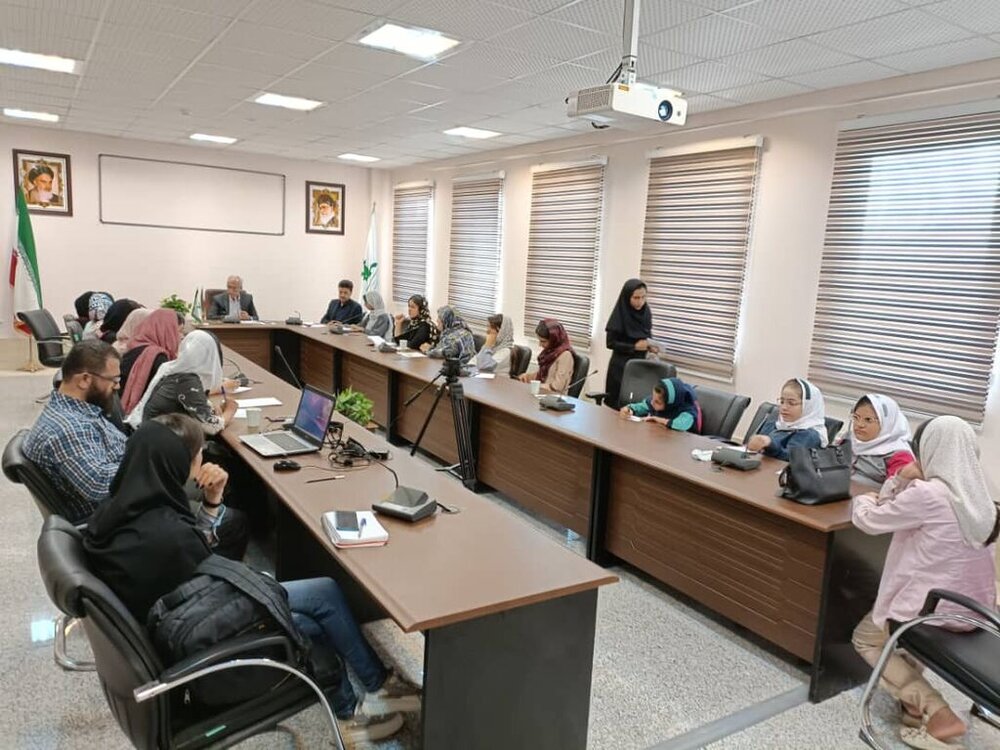 انجمن های ادبی کانون تاثیر زیادی بر جریان ادبیات کشور خواهند داشت