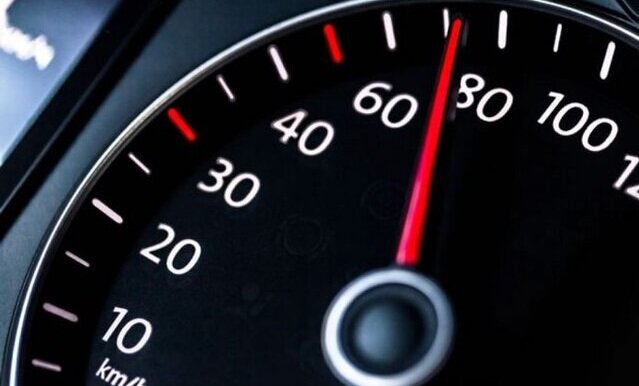 رعایت سرعت مطمئن چه نقشی در پیشگیری از سوانح رانندگی دارد؟