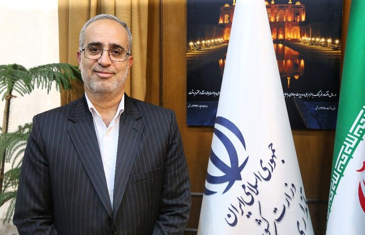 مجاهدت های پزشکان جلوه‌ های گرانقدری از ایثار اجتماعی است