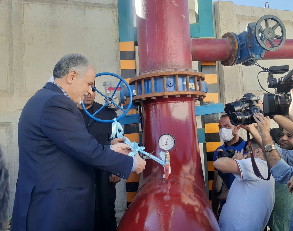 آغاز عملیات اجرایی بیش از ۱۱هزار واحد مسکونی و ۷ باب مدرسه با حضور وزیر دادگستری