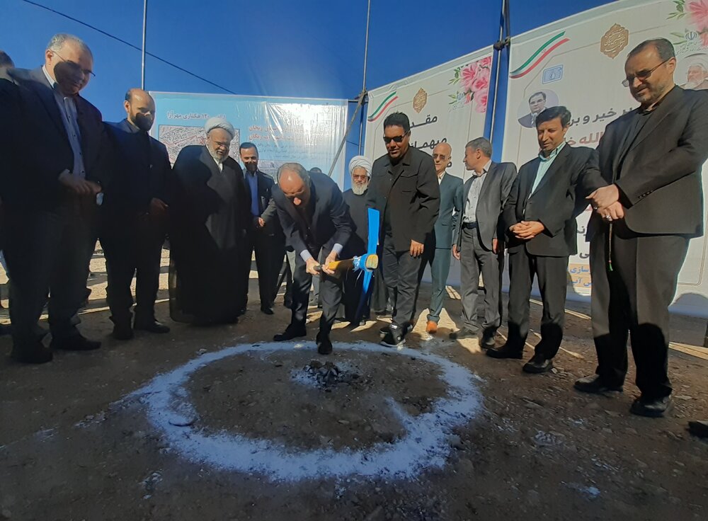 آغاز عملیات اجرایی بیش از ۱۱هزار واحد مسکونی و ۷ باب مدرسه با حضور وزیر دادگستری