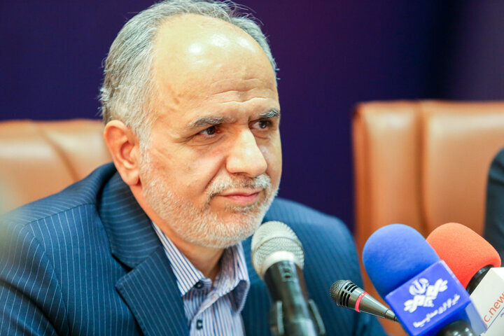واحد های تولیدی غیرفعال مشکلات حقوقی و قضایی دارند /رتبه نخست کشوری استان زنجان در تهیه زمین و احداث مسکن 