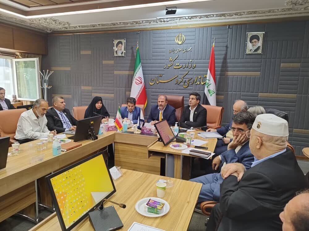 حمایت از سرمایه گذاران در توسعه فعالیت‌های اقتصادی کردستان
